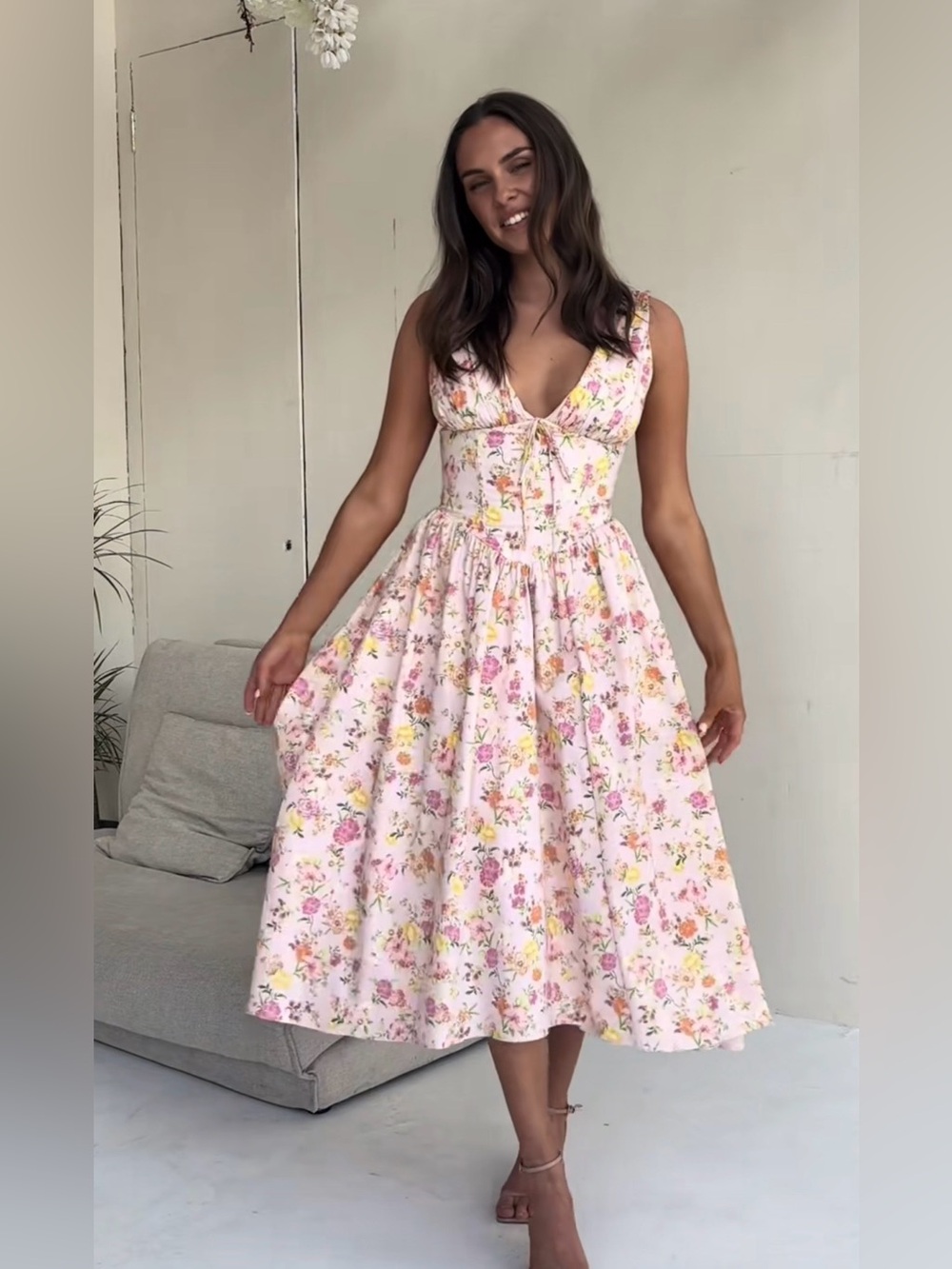 House of CB Pink Floral Midi Dress - Picture 4 of 4